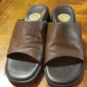 Earth shoes leather mules